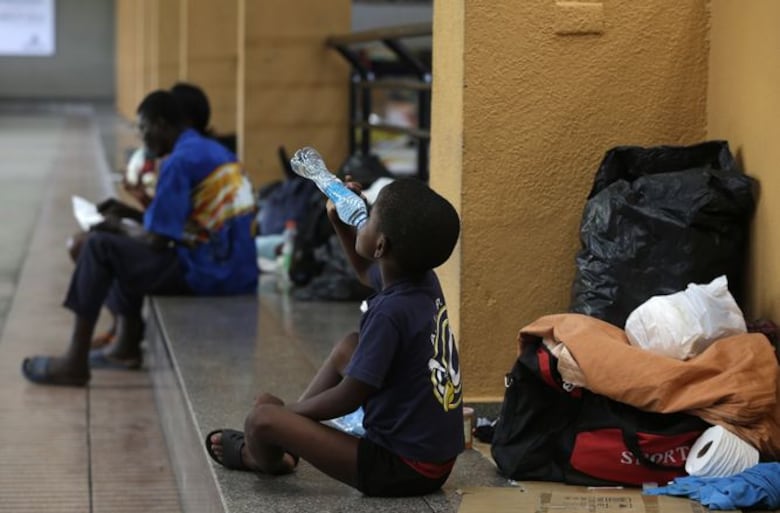 Terminal de transporte de  Albrook, el nuevo refugio de migrantes africanos