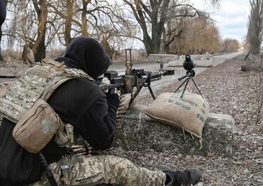 Tropas rusas avanzan sobre Kiev, un día antes de reunión de alto nivel con Ucrania