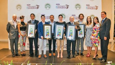 Ceremonia premiación de programas de responsabilidad social de Ford