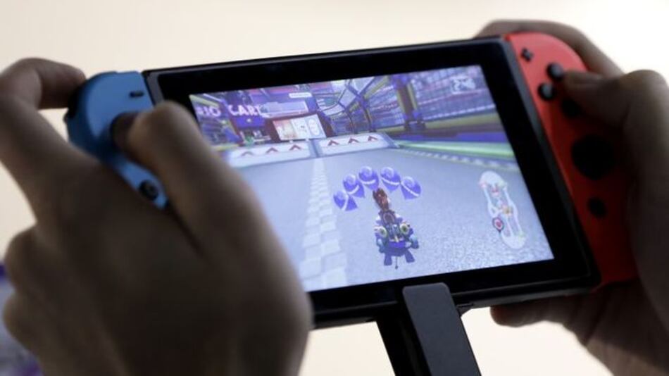 Nintendo presenta Fire Emblem Heroes y Super Mario Run