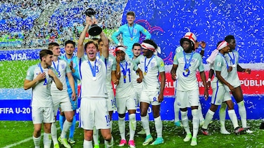 Inglaterra gana la final