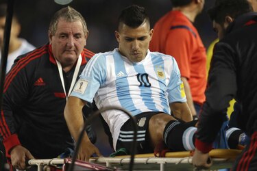 Sergio Agüero será baja ante Paraguay
