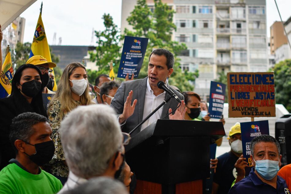 Oposición de Venezuela exige una fecha para presidenciales y prepara primarias