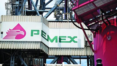 Cae monopolio de Pemex en México