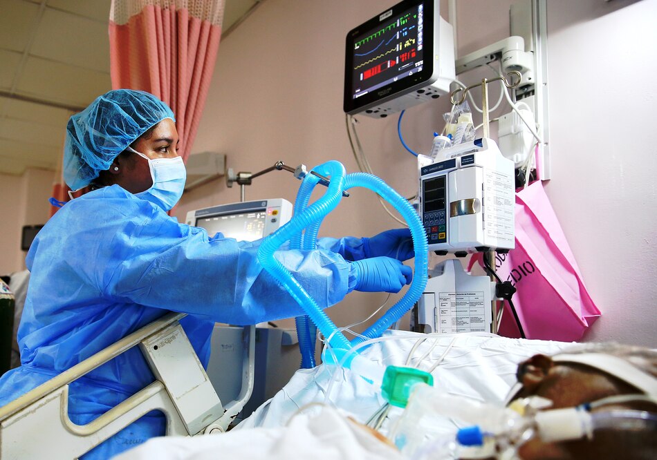 Médicos y enfermeras alertan sobre la escasez de insumos