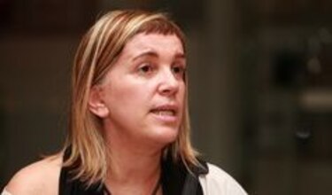 Lavandería curativa y ciegos convertidos en escultores