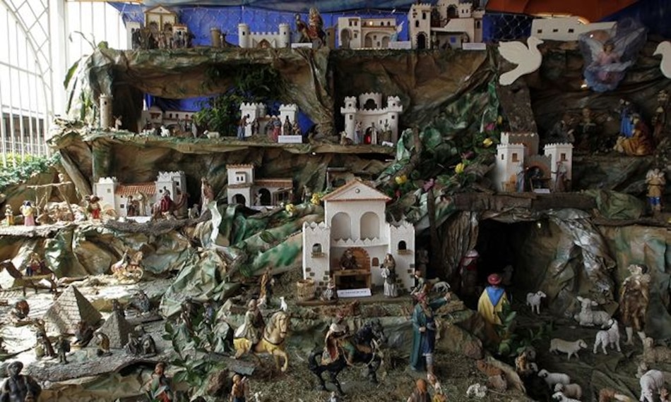 Representación del nacimiento del Niño Jesús, una tradición navideña