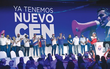Diputado Adames denunció ‘maletinazos’ en elección del PRD