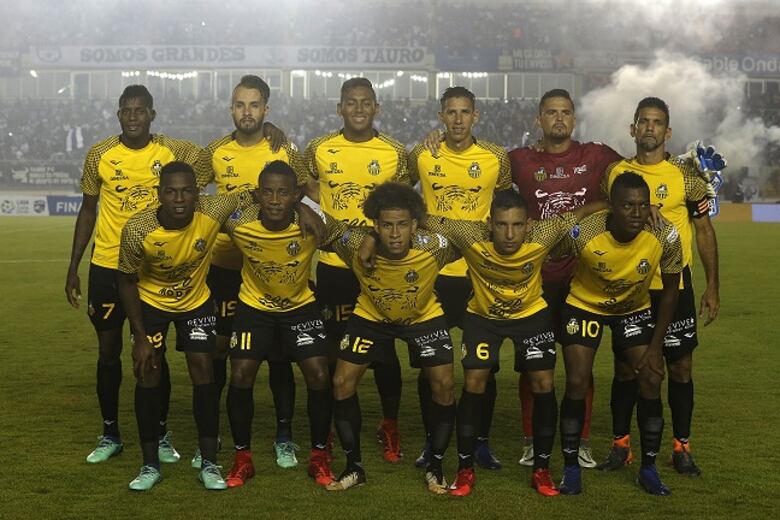 El CAI hace historia al vencer al Tauro FC en la final