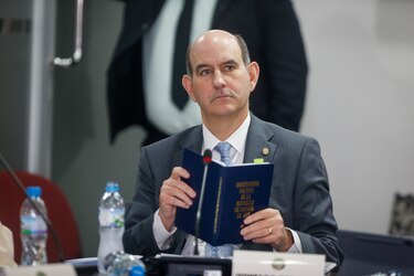 Chapman, sobre cuestionamiento del PRD: ‘cinismo en esteroides. Se me resbala’
