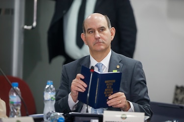 Chapman, sobre cuestionamiento del PRD: ‘cinismo en esteroides. Se me resbala’