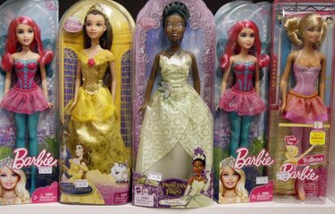 Mattel gana 7.8 millones dólares en primer trimestre de 2012