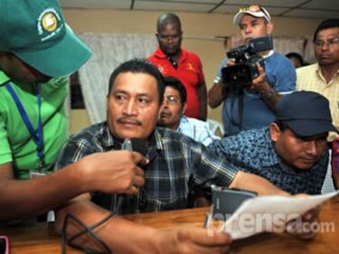Bananeros amenazan con paro si el Gobierno incumple promesas