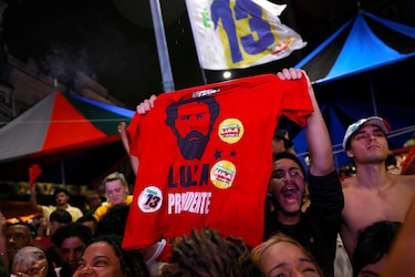 Lula gana las elecciones presidenciales tras una remontada inédita ante Flávio Bolsonaro