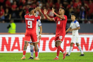 Ismael Díaz brilló con un golazo inolvidable en el Rommel Fernández