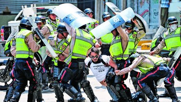 Nueva jornada de protesta y represión