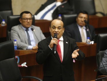 ¿Quiénes son los diputados panameños que viajaron a Taiwán?