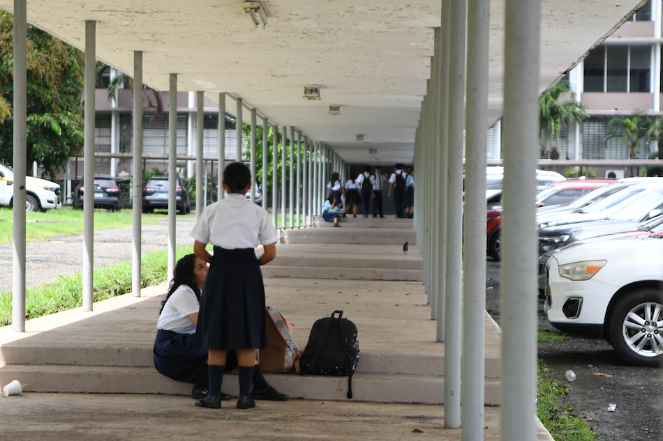 Meduca separa a docente por presunto abuso en escuela primaria de San Miguelito