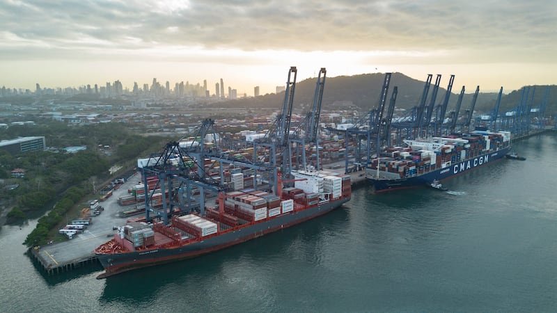 Puerto de Balboa supera los 3,900 movimientos de contenedores mientras Cristóbal retoma la normalidad de las operaciones 