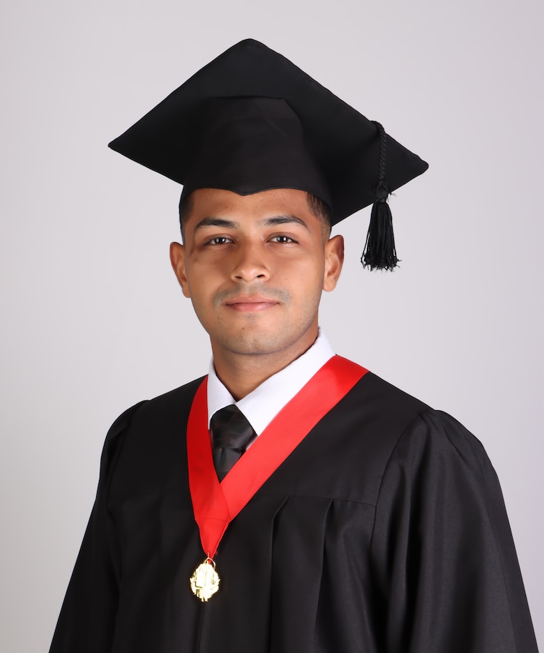 La Universidad de Panamá presenta a los graduados de su Facultad de Derecho y Ciencias Políticas