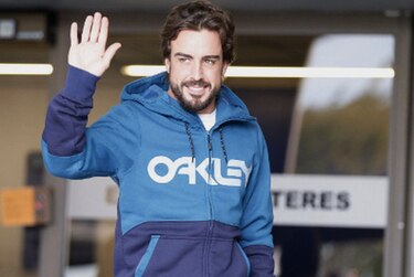 Alonso es dado de alta tras accidente en un ensayo