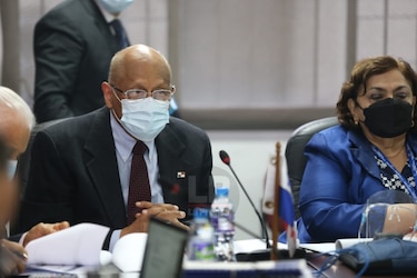 Ministro Alexander sustenta presupuesto del Estado para el 2022 ante diputados; ‘no ha sido fácil el manejo de las finanzas públicas’
