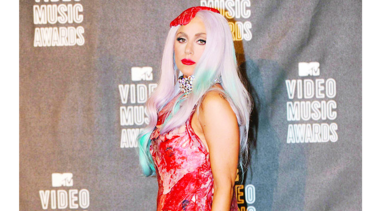 El vestido de carne de Lady Gaga va a un museo