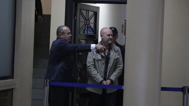 Entre el 7 y el 18 de agosto será el juicio por los pinchazos
