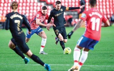 Messi encabeza goleada del Barcelona