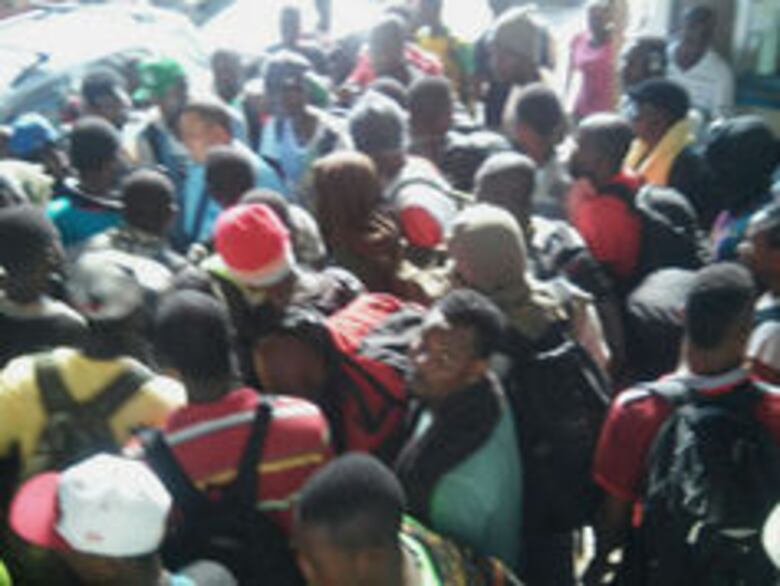 Africanos son devueltos a zona fronteriza entre Panamá y Costa Rica