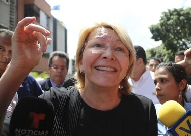 Fiscal Luisa Ortega Díaz desconoce decisión judicial que la removió del cargo