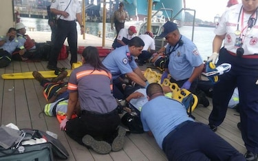 Accidente en el Canal; chocan remolcador con lancha privada, 21 afectados