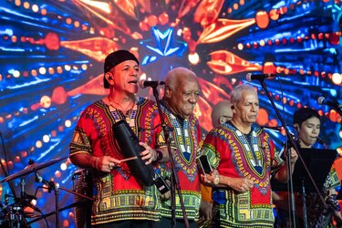 La Asamblea reconoce a The Beachers por sus 60 años de trayectoria