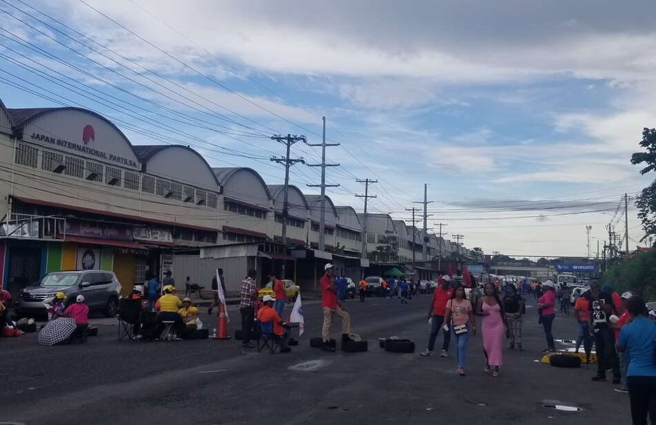 Reportan cierres en la ciudad de Panamá; en Colón bloquean otra vez las vías del ferrocarril