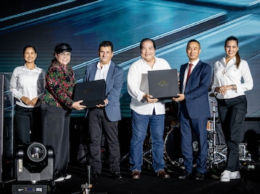 Jetour con representación de Petromotors presentó oficialmente en Panamá el nuevo G700
