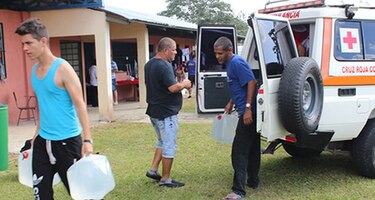 Cruz Roja Costarricense intensifica atención a los inmigrantes cubanos