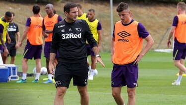 'Extrañaba el terreno de juego', dice Lampard tras decidir ser entrenador