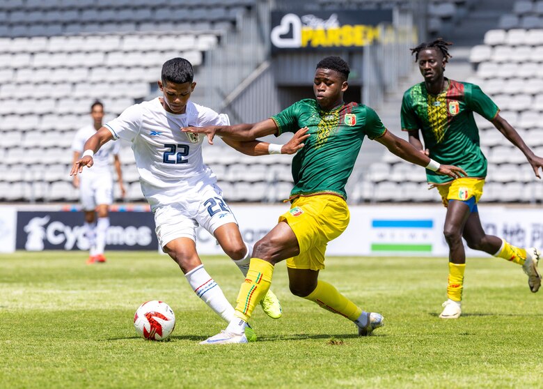 El método de Jorge Dely Valdés: Rotaciones, estudio táctico y entrega física