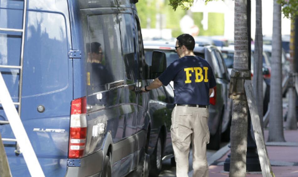 Agentes del FBI prosiguen registro en sede de la Concacaf en Estados Unidos