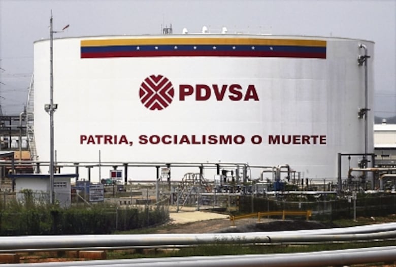 ¿Qué impacto tiene la finalización de las licencias petroleras de Estados Unidos a Venezuela?