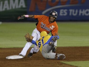 Los finalistas debutan con victoria en la fecha inaugural del Juvenil