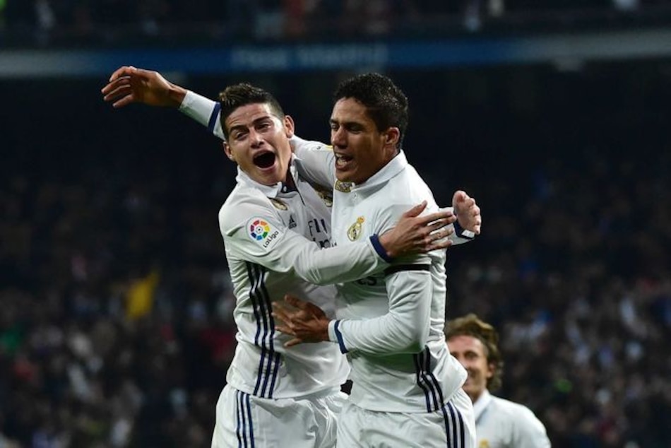 Real Madrid vence al Sevilla 3-0 con doblete de James Rodríguez