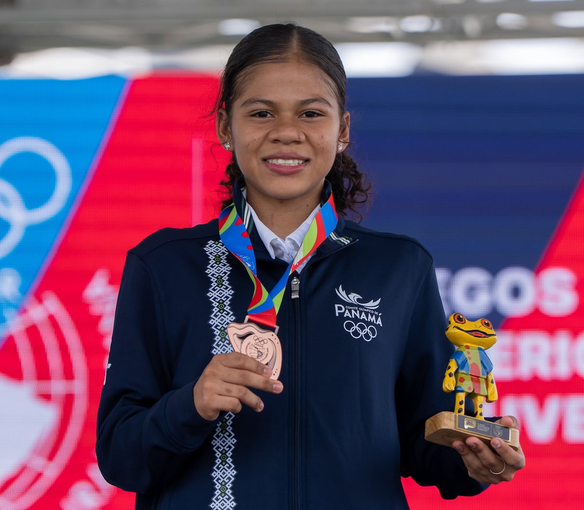 Danna De León gana la primera medalla para Panamá en los Suramericanos 2026