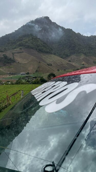 Cerro Punta: 74 unidades han avanzado en el trabajo de combate para apagar el fuego