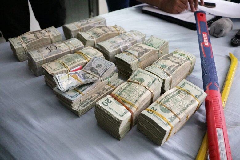 Carros blindados, joyas, relojes, lo que hallaron las autoridades en la operación Ballena