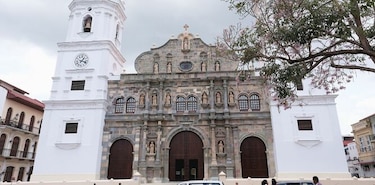 Humedad perjudica la Catedral