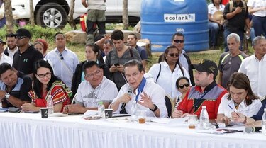 Becas, proyecto de café Geisha y construcción de obras para la comarca Ngäbe Buglé