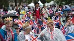 Pese a la lluvia, un pícnic gigante por los 90 años de Isabel II