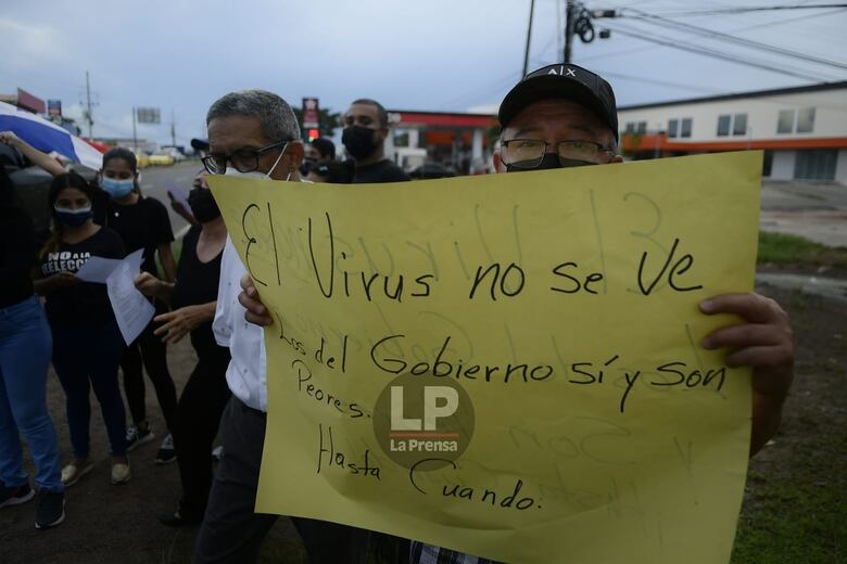 Fotogalería: Imágenes de una tarde de protestas