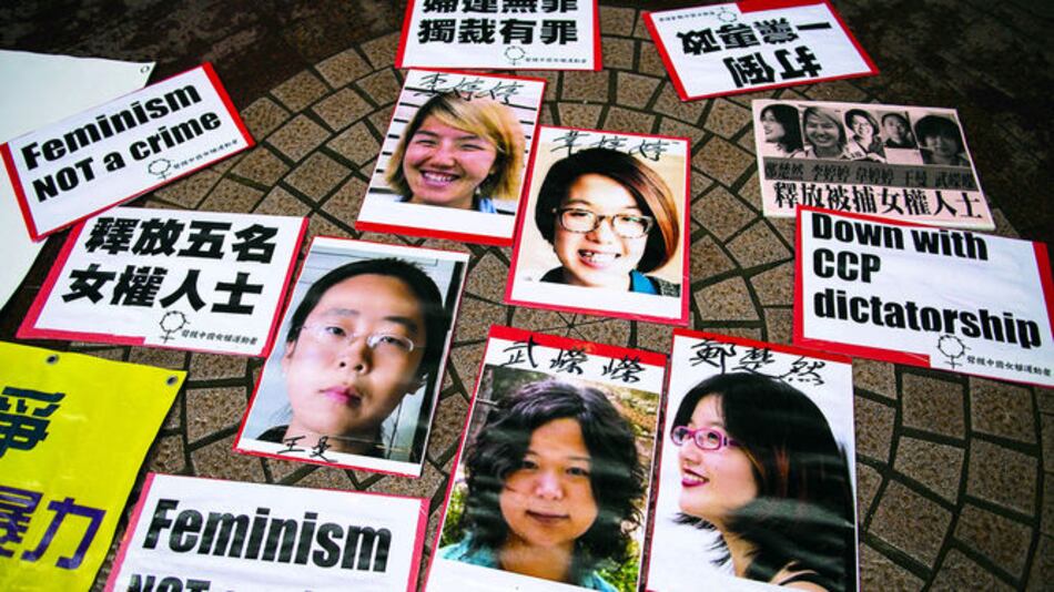 China libera a tres feministas